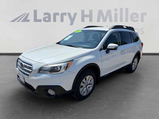 2017 Subaru Outback Premium CLEAN