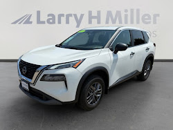 2023 Nissan Rogue S AWD! LOW MILES!