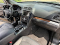 2019 Ford Explorer Limited 4WD! TAKE THE FAMILY!