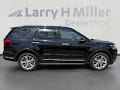 2019 Ford Explorer Limited 4WD! TAKE THE FAMILY!